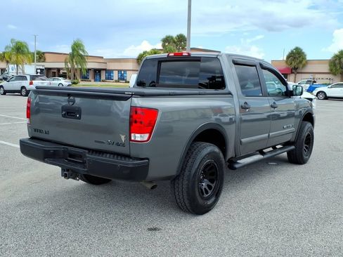 Used 2015 Nissan Titan SV w/ SV Value Truck Package AWD/4WD image 7