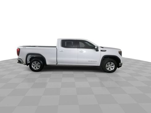 Used 2025 GMC Sierra 1500 SLE image 9
