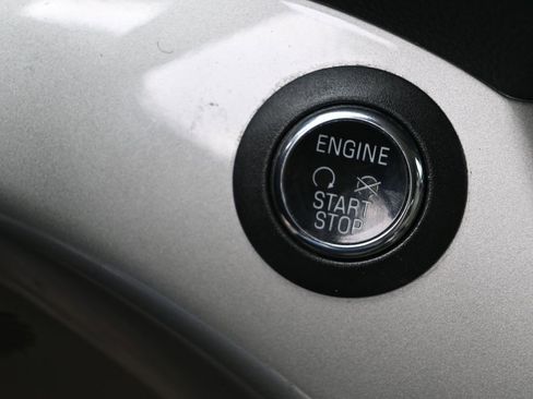 Used 2013 Ford Escape SEL image 18