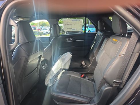 New 2026 Ford Explorer Tremor w/ Tremor Convenience Package AWD/4WD image 40