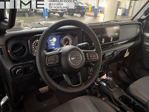 New 2025 Jeep Gladiator Rubicon w/ Safety Group image 10