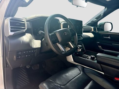 Used 2025 Toyota Tundra Platinum AWD/4WD image 10