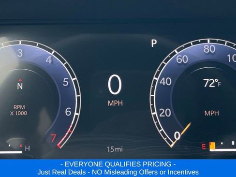 New 2025 Jeep Grand Cherokee Limited w/ Black Appearance Package image 12