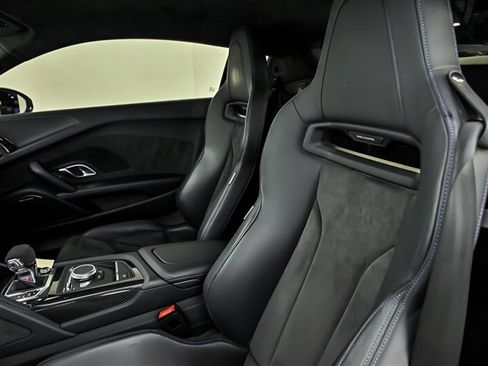 Used 2022 Audi R8 V10 performance AWD/4WD image 24