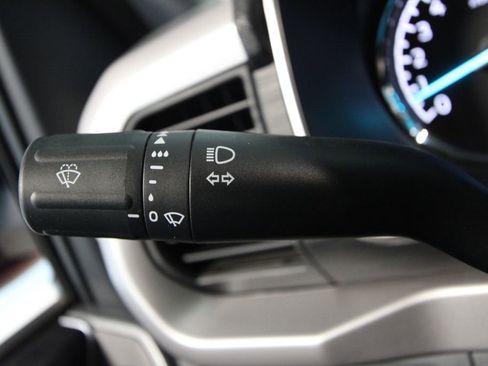 Used 2022 Ford F150 XLT w/ Equipment Group 302A High image 12