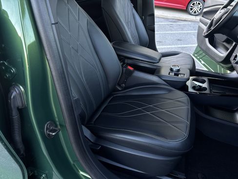 Used 2024 Ford Mustang Mach-E Select w/ Comfort Package Lite image 28