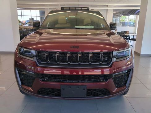 New 2026 Jeep Grand Cherokee L Summit AWD/4WD image 9
