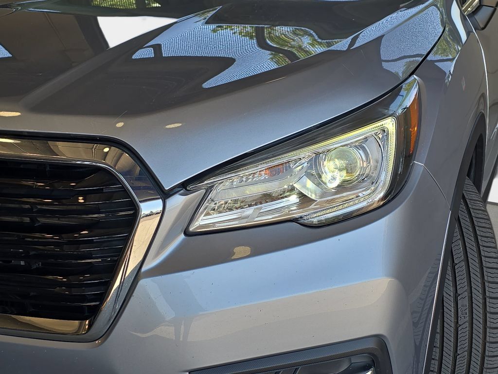 Used 2022 Subaru Ascent Touring AWD/4WD image 32