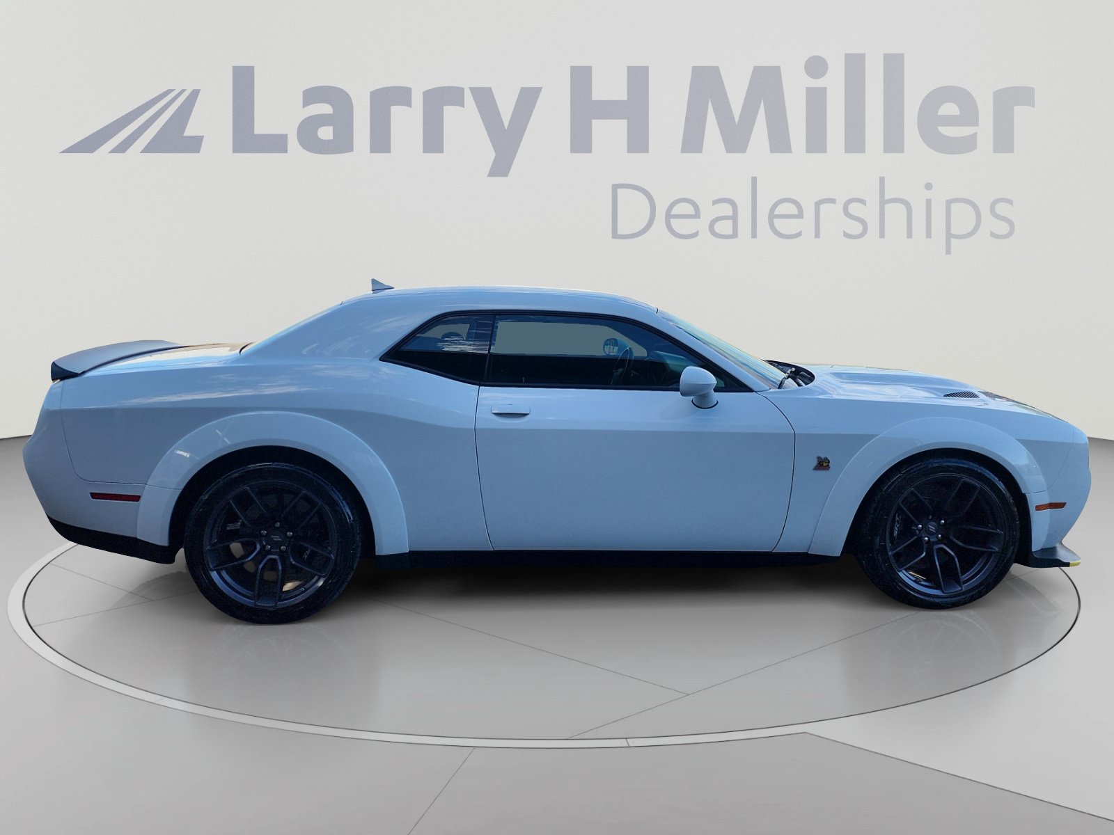 Used 2021 Dodge Challenger R/T Scat Pack RWD image 6