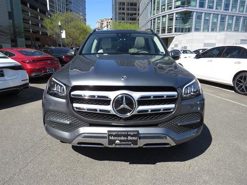 Used 2023 Mercedes-Benz GLS 450 4MATIC image 6