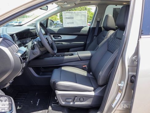New 2026 Nissan Murano Platinum w/ Cargo Package AWD/4WD image 7
