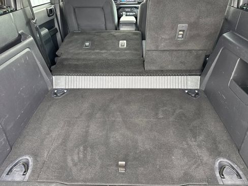 Used 2022 Ford Bronco 4-Door w/ Sasquatch Package AWD/4WD image 12