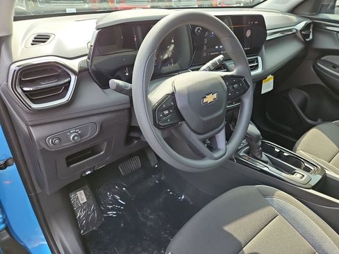 New 2026 Chevrolet TrailBlazer LS w/ LS Convenience Package image 2