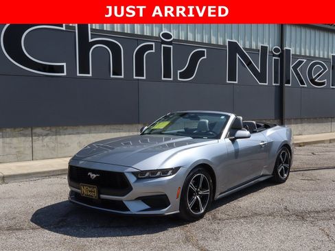 Used 2024 Ford Mustang Premium RWD image 1