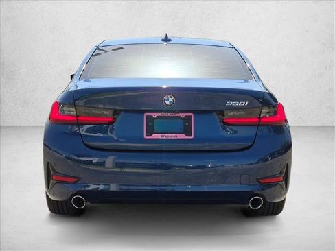 Used 2021 BMW 330i Sedan w/ Executive Package RWD image 6