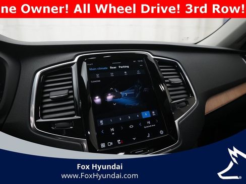 Used 2023 Volvo XC90 B5 Plus image 6