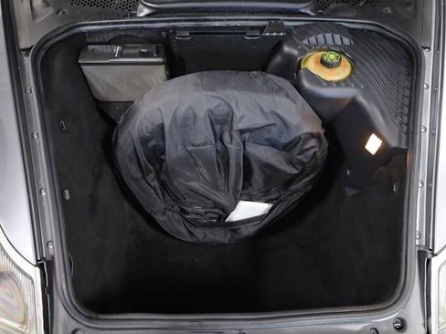 Used 2001 Porsche 911 Carrera image 37