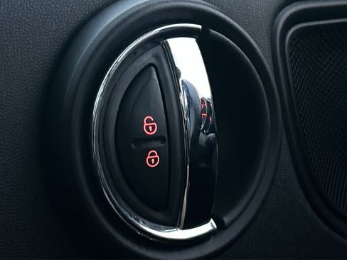 Used 2018 MINI Cooper Countryman image 38