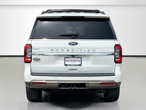 Used 2024 Ford Expedition King Ranch RWD image 6
