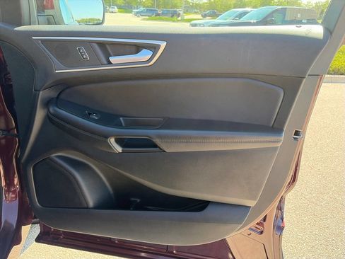 Used 2024 Ford Edge SEL w/ Convenience Package AWD/4WD image 9