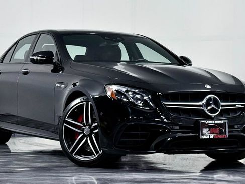 Used 2018 Mercedes-Benz E 63 AMG S image 2