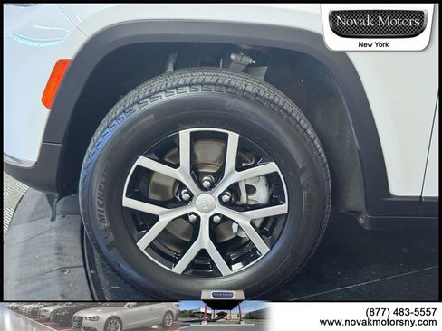 Used 2023 Jeep Grand Cherokee L Limited image 10