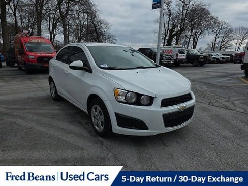 Used 2014 Chevrolet Sonic LS image 2