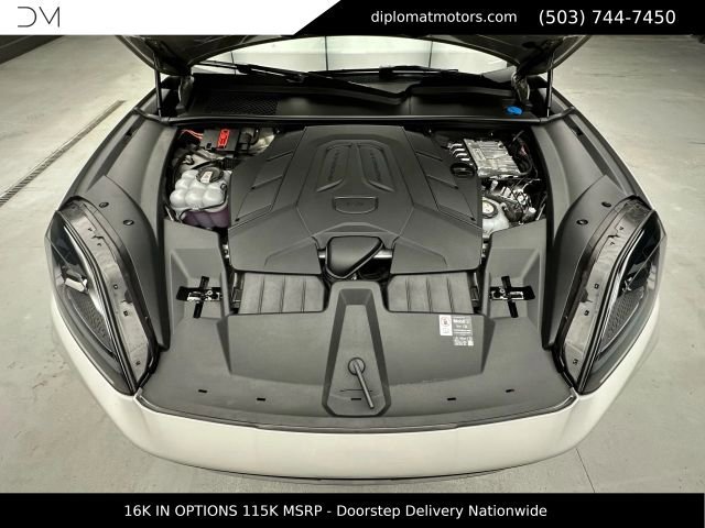 Used 2025 Porsche Cayenne E-Hybrid AWD/4WD image 48