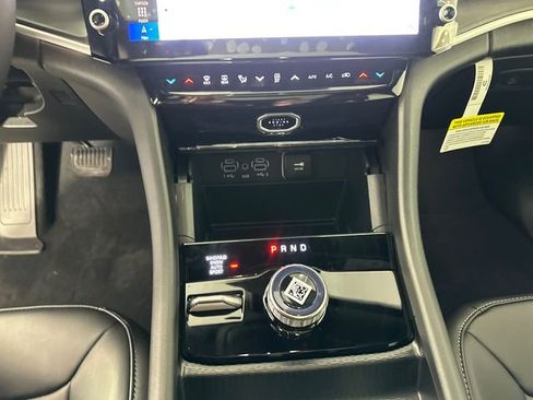 New 2026 Jeep Grand Cherokee Limited image 30