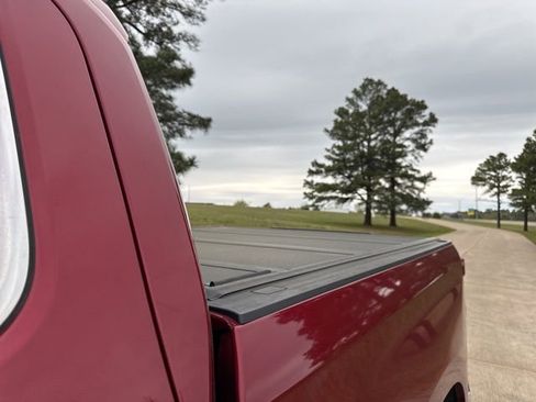 Used 2019 Chevrolet Silverado 1500 LTZ w/ LTZ Texas Edition image 11