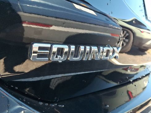 Used 2024 Chevrolet Equinox LT FWD image 32