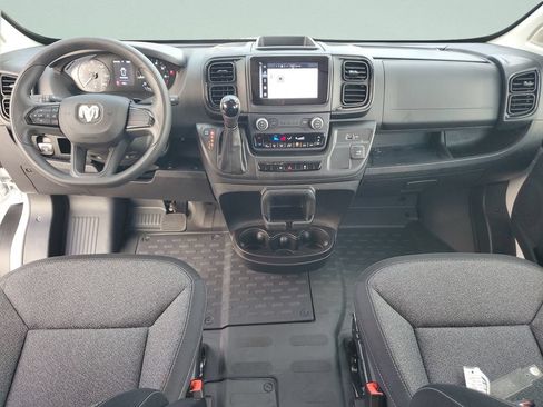 Used 2025 RAM ProMaster 2500 FWD image 11