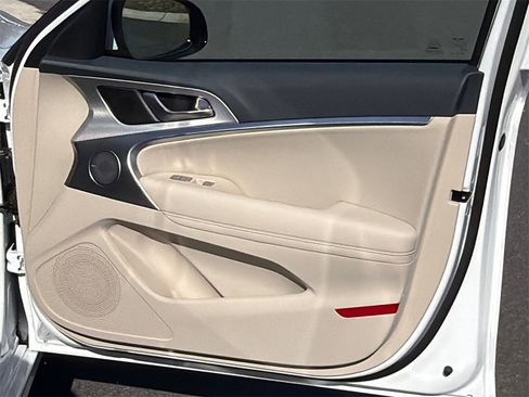 New 2026 Genesis G70 2.5T Prestige image 14