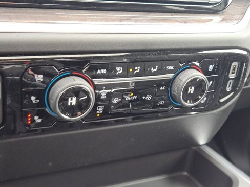 New 2026 Chevrolet Silverado 1500 LTZ w/ LTZ Premium Package image 29