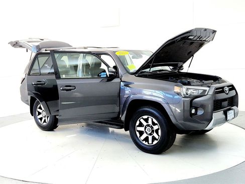 Certified 2023 Toyota 4Runner TRD Off-Road Premium image 12