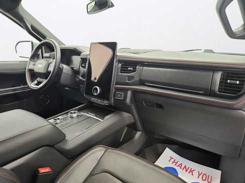 Used 2024 Ford Expedition Limited AWD/4WD image 32