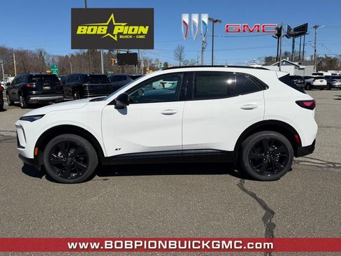 New 2026 Buick Envision Sport Touring image 2