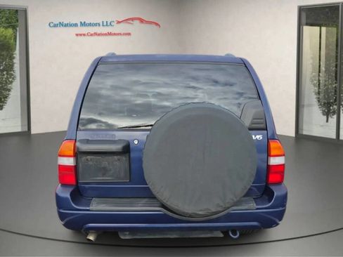 Used 2003 Suzuki XL7 2WD image 3