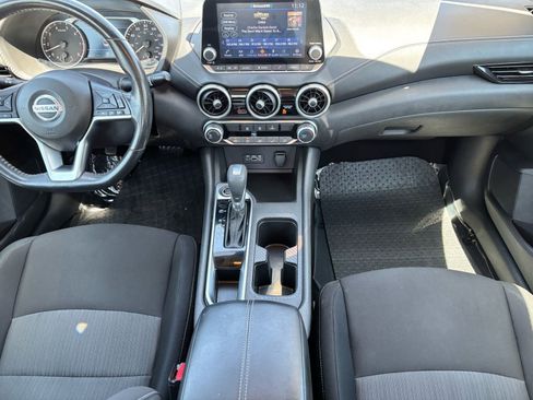 Used 2022 Nissan Sentra SV FWD image 14
