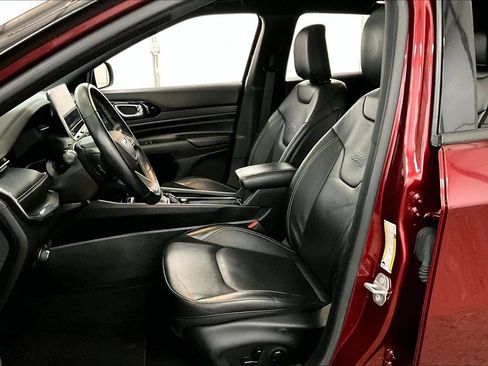 Used 2022 Jeep Compass High Altitude AWD/4WD image 24