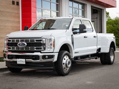 Used 2024 Ford F450 XLT w/ FX4 Off-Road Package AWD/4WD image 8