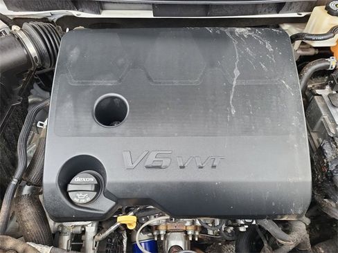 Used 2019 Buick Enclave Avenir w/ Avenir Technology Package image 34