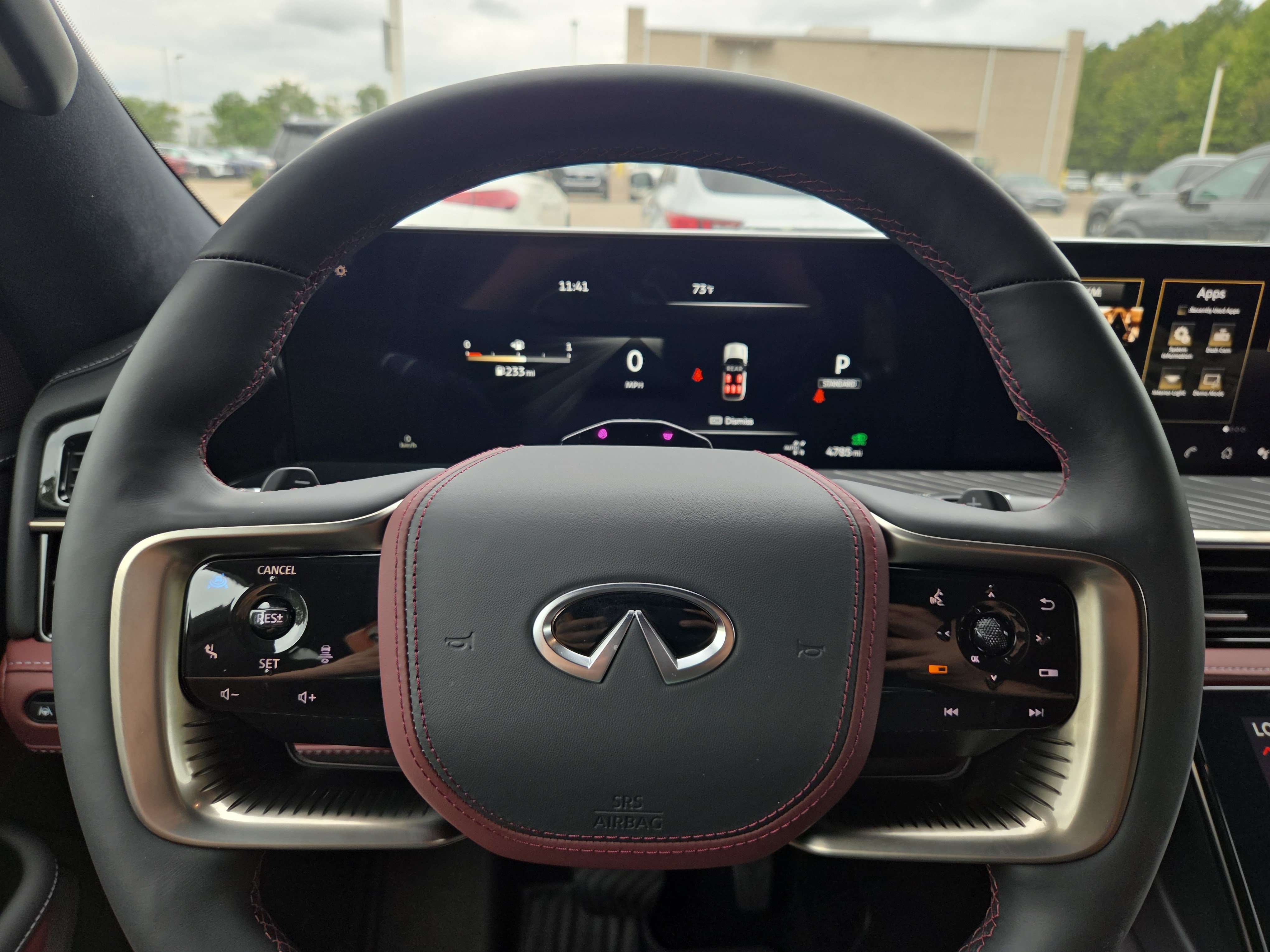 Used 2026 INFINITI QX80 Autograph w/ Premium Cargo Package AWD/4WD image 11