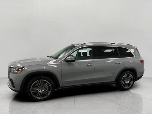 Certified 2026 Mercedes-Benz GLS 450 4MATIC image 45