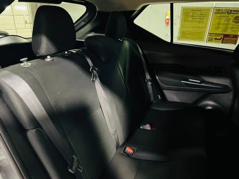 Used 2024 Nissan Kicks S FWD image 28