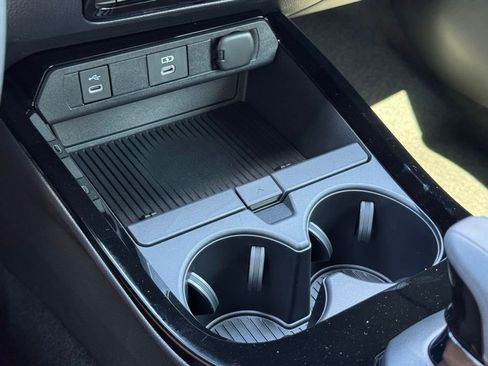 New 2026 Toyota Prius Plug-In Hybrid image 26