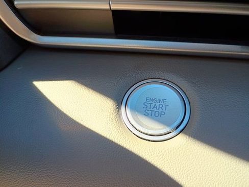 New 2026 Hyundai Elantra SEL Sport Premium FWD image 23