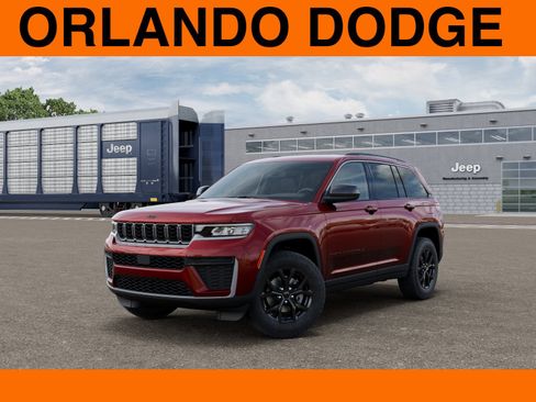 New 2026 Jeep Grand Cherokee Altitude RWD image 1