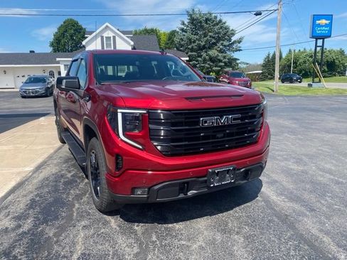 Used 2024 GMC Sierra 1500 Elevation w/ Elevation Premium Package AWD/4WD image 6