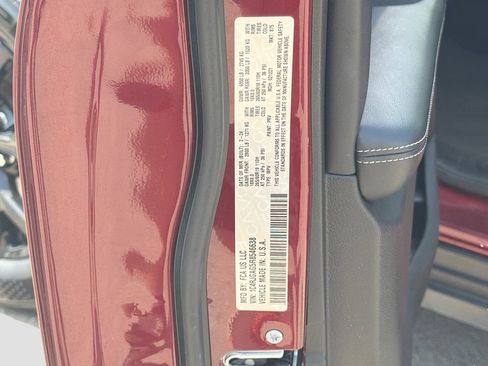 Used 2024 Jeep Grand Cherokee Altitude image 40